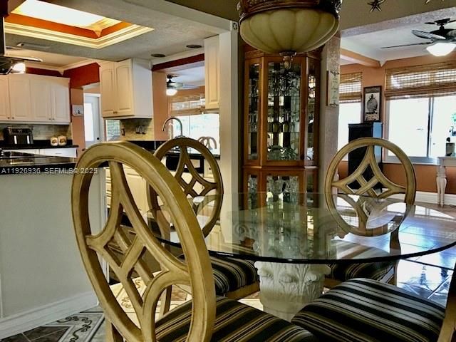 4908 NW 47th Ter, Tamarac, FL 33319