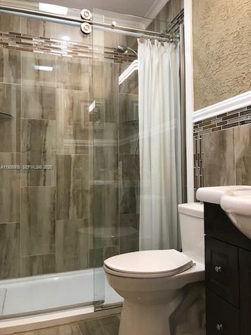 4908 NW 47th Ter, Tamarac, FL 33319