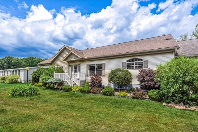 128 Pazdur Boulevard South, Westmoreland, NY 13440