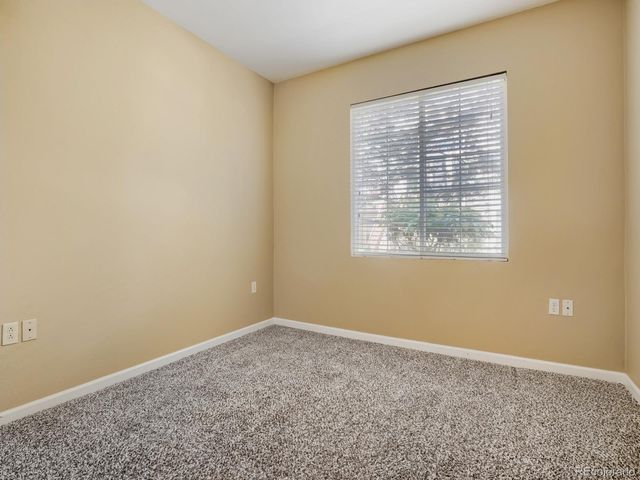 4045 S Crystal Circle 102, Aurora, CO 80014
