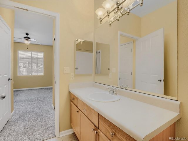 4045 S Crystal Circle 102, Aurora, CO 80014