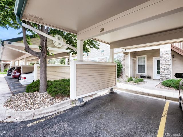 4045 S Crystal Circle 102, Aurora, CO 80014