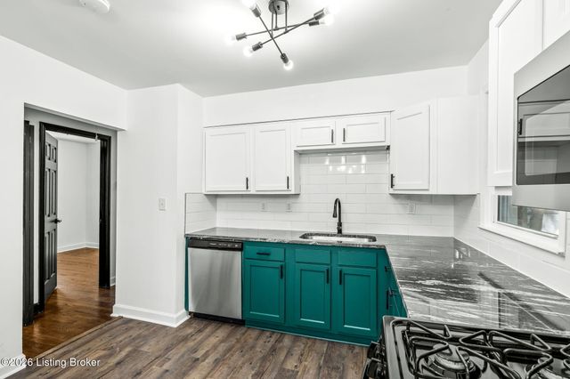 1119 Ireland Dr, Louisville, KY 40219