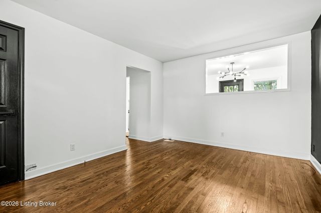 1119 Ireland Dr, Louisville, KY 40219