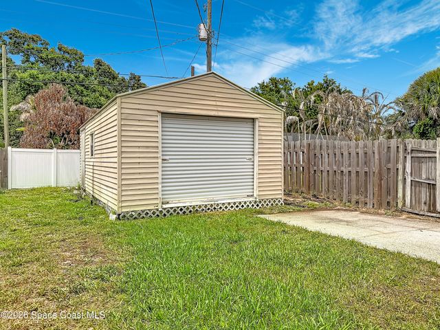 1270 Shady Lane, Merritt Island, FL 32952