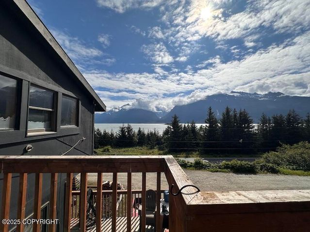 1138 Mud Bay Road, Haines, AK 99827