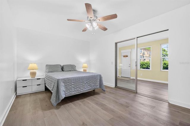 2466 ECUADORIAN WAY 20, Clearwater, FL 33763