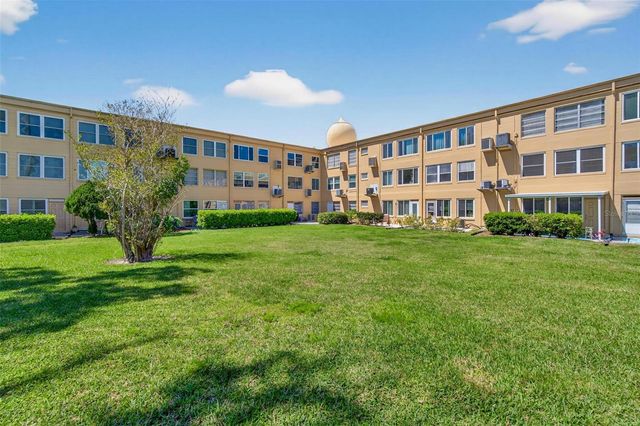 2466 ECUADORIAN WAY 20, Clearwater, FL 33763