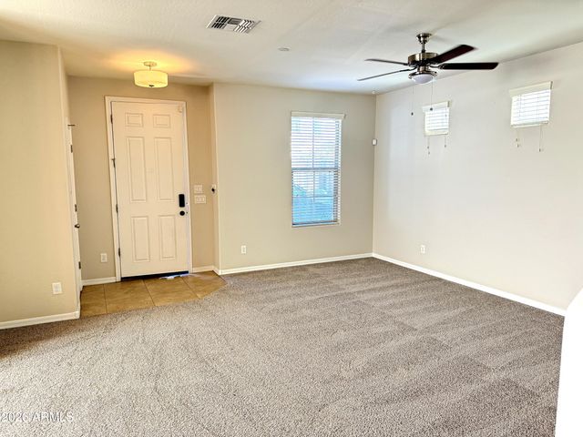 9237 W COOLBROOK Avenue, Peoria, AZ 85382