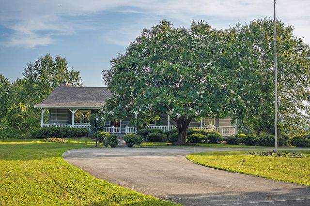 11720 Fox Hill Rd, Baxter, TN 38544