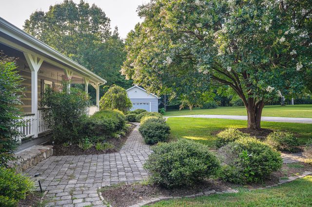 11720 Fox Hill Rd, Baxter, TN 38544
