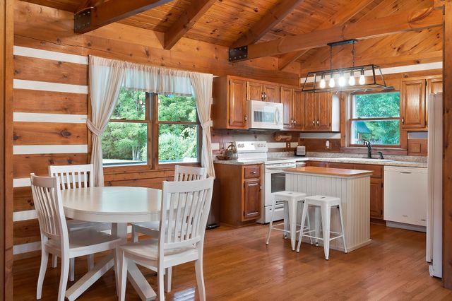 11720 Fox Hill Rd, Baxter, TN 38544