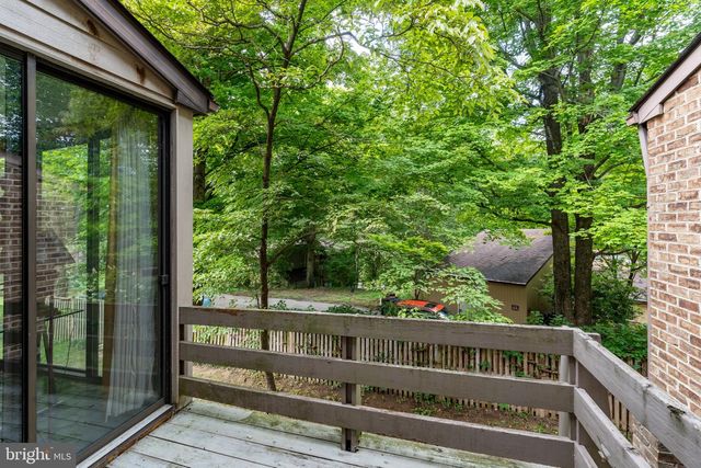 13 HAMPSHIRE WOODS CT, Towson, MD 21204
