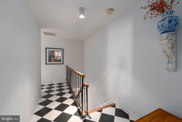 13 HAMPSHIRE WOODS CT, Towson, MD 21204
