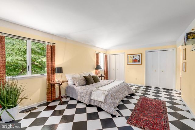 13 HAMPSHIRE WOODS CT, Towson, MD 21204