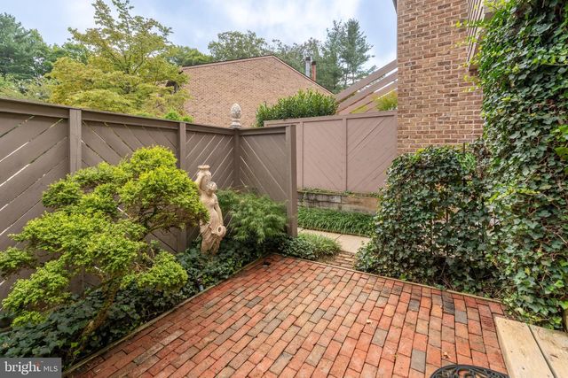 13 HAMPSHIRE WOODS CT, Towson, MD 21204