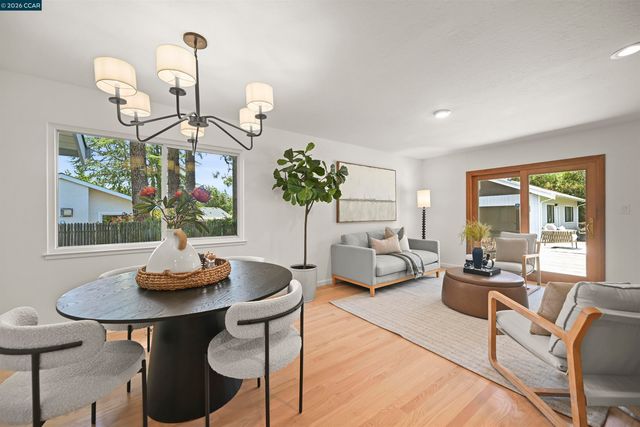 3165 Padre St, Lafayette, CA 94549