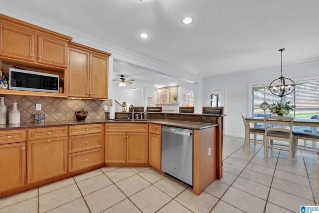 4882 CRYSTAL CIRCLE, Hoover, AL 35226