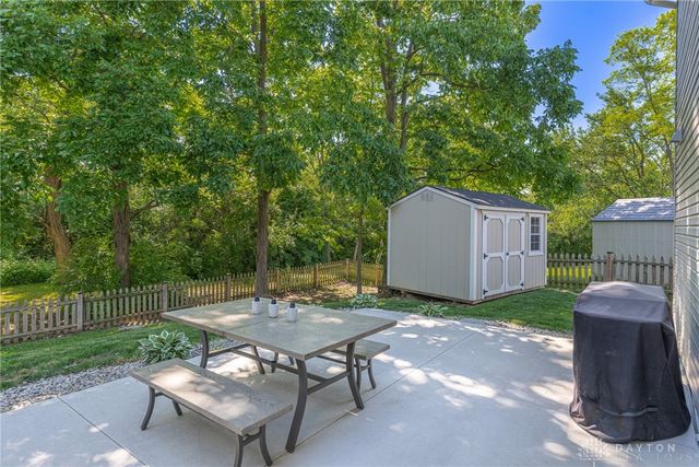2380 W Girard Lane, Troy, OH 45373