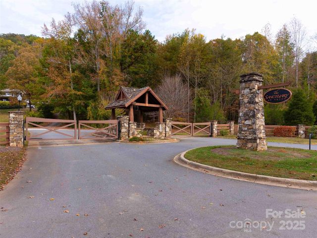 0000 Holland Drive, Columbus, NC 28722