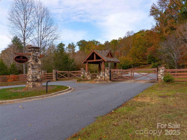 0000 Holland Drive, Columbus, NC 28722