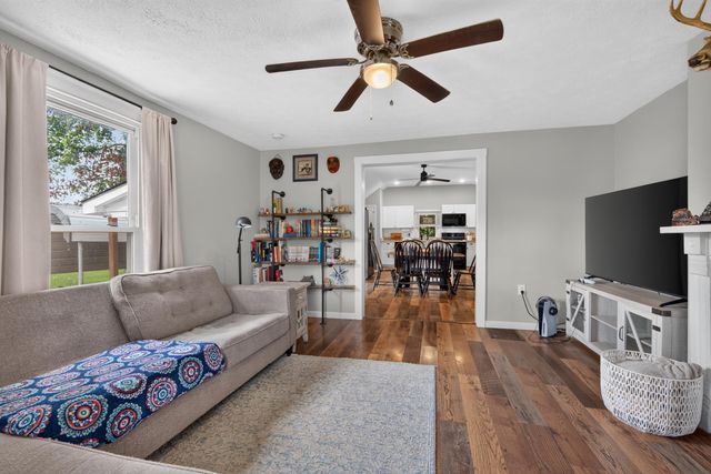 1466 Harrodsburg Road, Lawrenceburg, KY 40342