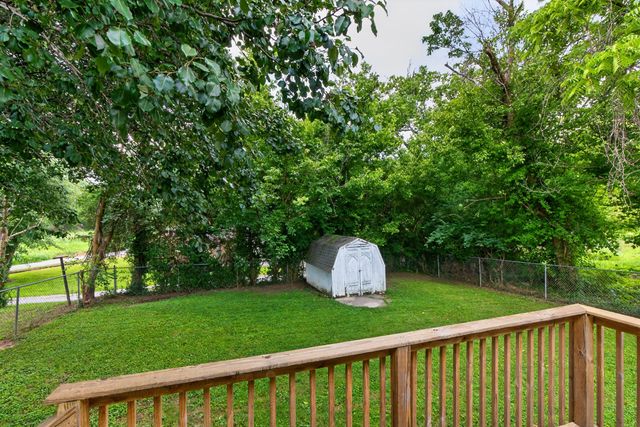 1466 Harrodsburg Road, Lawrenceburg, KY 40342