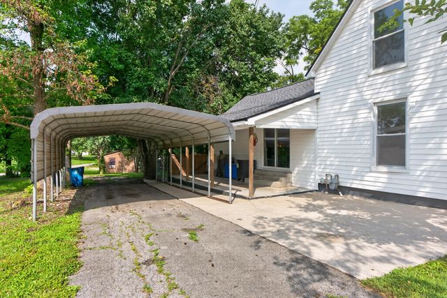 1466 Harrodsburg Road, Lawrenceburg, KY 40342