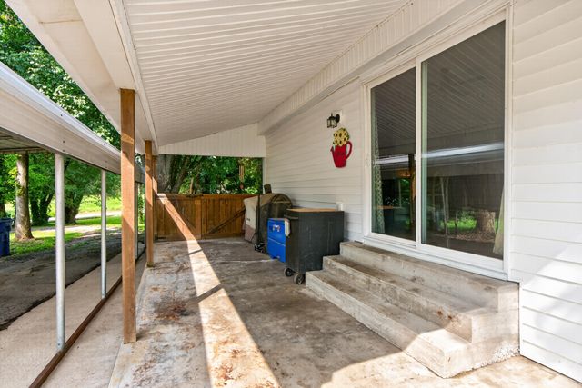 1466 Harrodsburg Road, Lawrenceburg, KY 40342