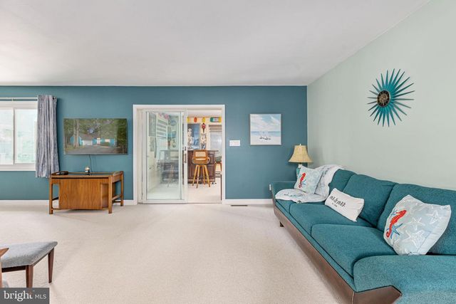 303 LIMESTONE LN, Locust Grove, VA 22508