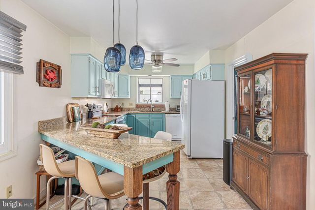 303 LIMESTONE LN, Locust Grove, VA 22508