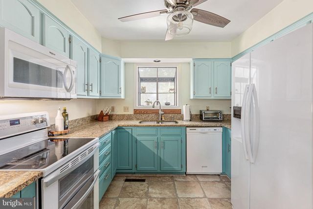 303 LIMESTONE LN, Locust Grove, VA 22508