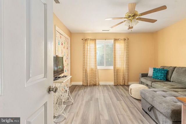 303 LIMESTONE LN, Locust Grove, VA 22508