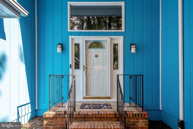 303 LIMESTONE LN, Locust Grove, VA 22508