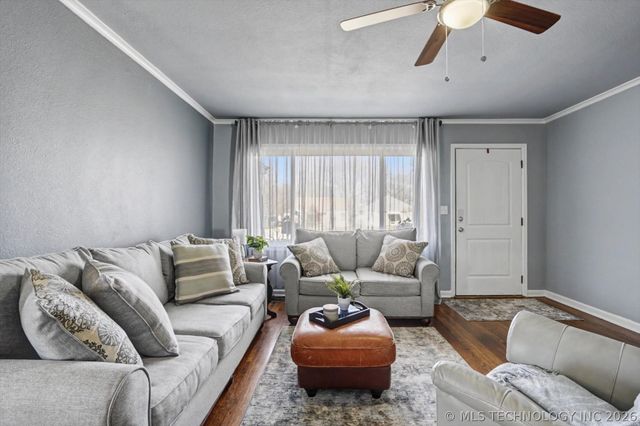 4322 E 4th Place, Tulsa, OK 74112