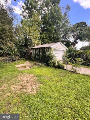 10 IOWANA AVE, Ewing, NJ 08638