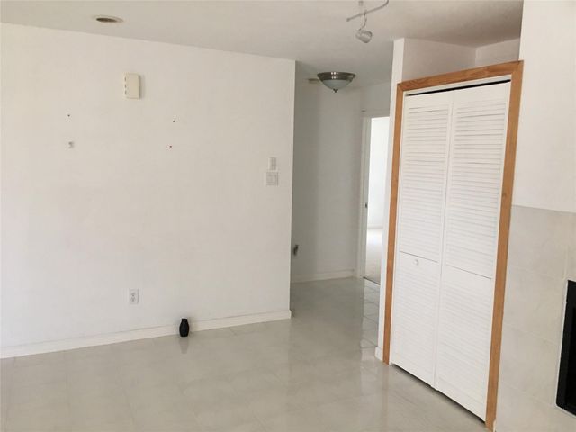 10802 Heatherford Drive, Houston, TX 77041