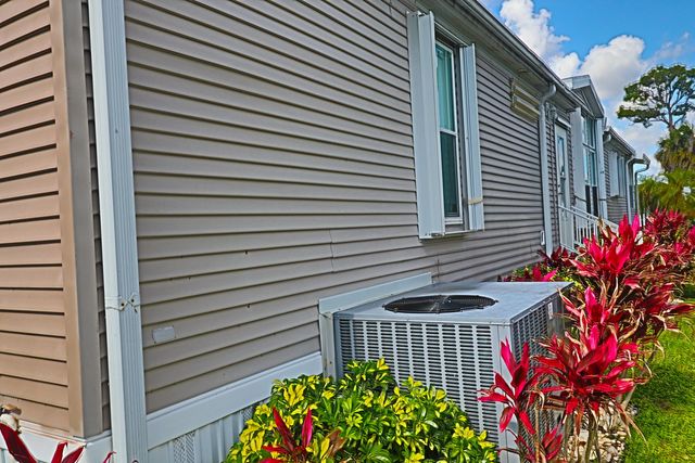 9002 Fomento Bay, Boynton Beach, FL 33436