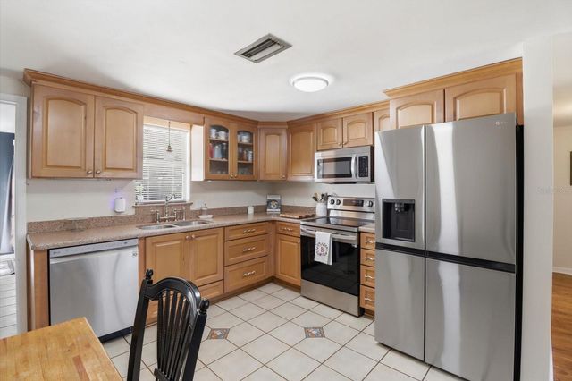 455 S CAMELLIA AVENUE, Crystal River, FL 34429