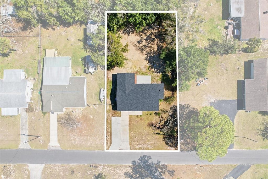 Image 3 of property listing at 455 S CAMELLIA AVENUE, Crystal River, FL 34429