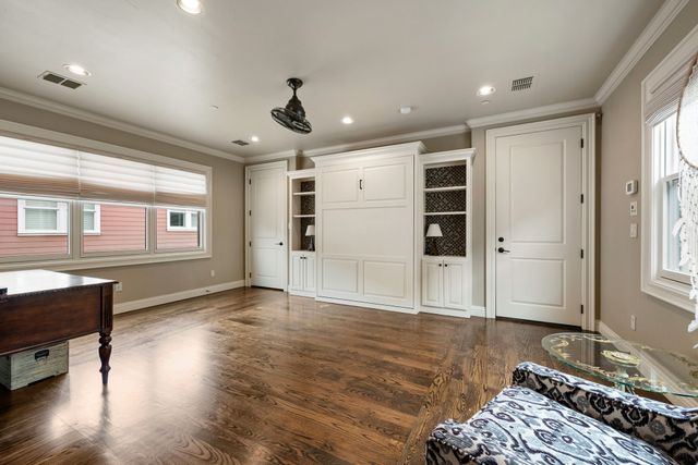 1532 Main Street, Southlake, TX 76092