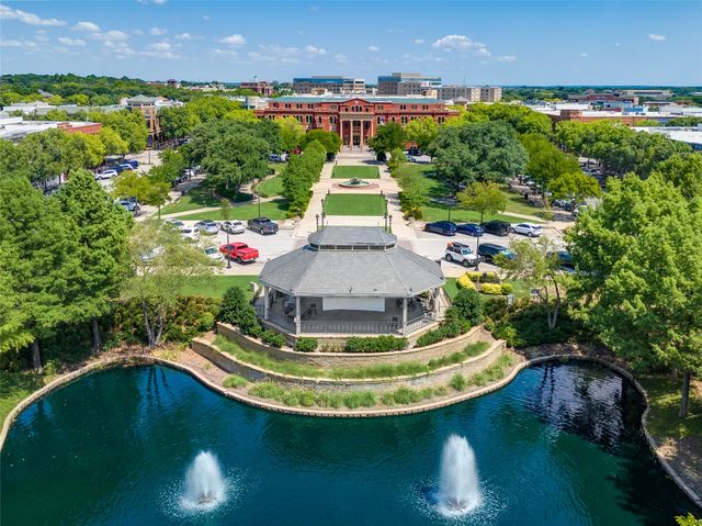 1532 Main Street, Southlake, TX 76092