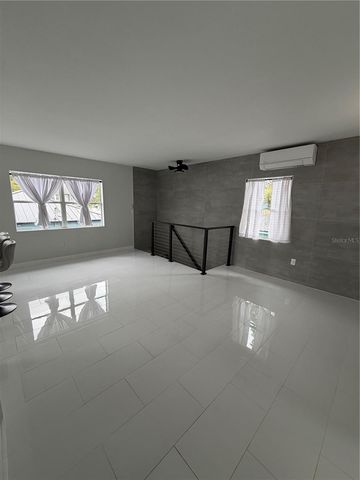 1423 ASHER LANE A, Orlando, FL 32803