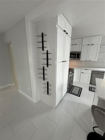 1423 ASHER LANE A, Orlando, FL 32803