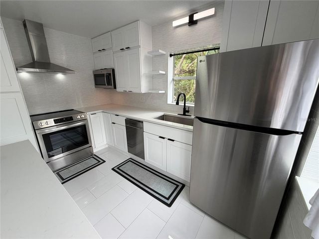 1423 ASHER LANE A, Orlando, FL 32803