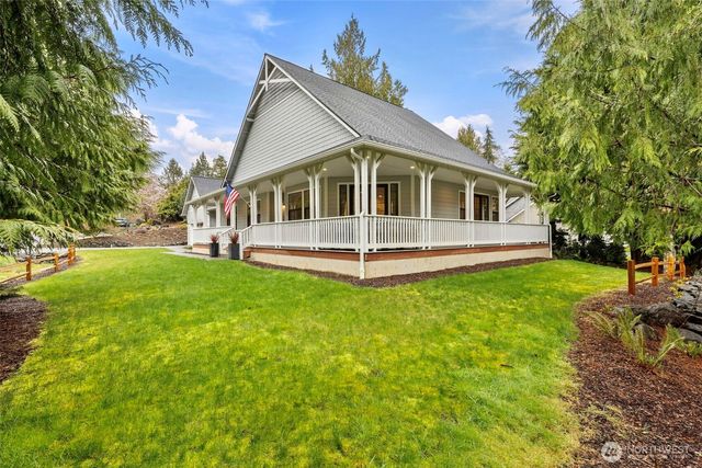 28 Deer Hollow Road, Port Ludlow, WA 98365