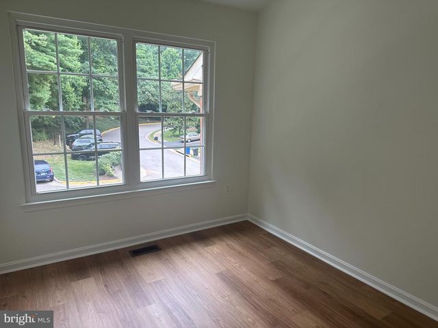 7881 WINTERCRESS LN, Springfield, VA 22152