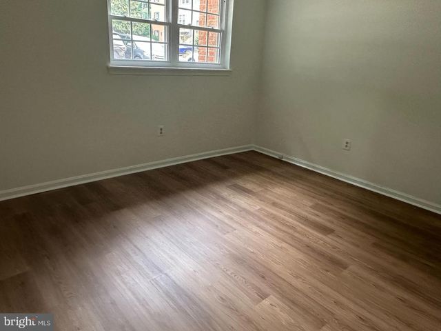 7881 WINTERCRESS LN, Springfield, VA 22152