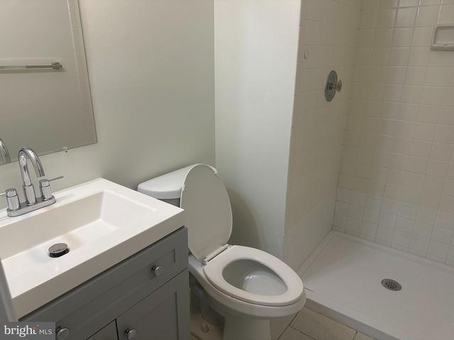 7881 WINTERCRESS LN, Springfield, VA 22152