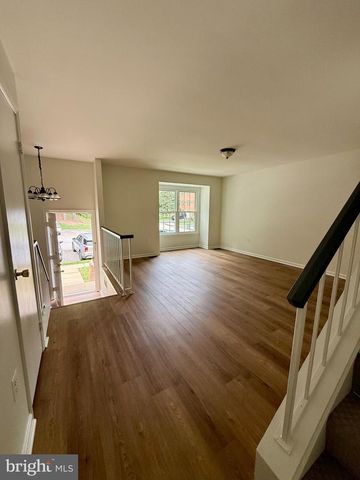 7881 WINTERCRESS LN, Springfield, VA 22152